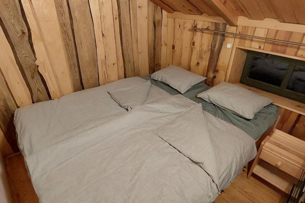 Chalet Boruvka - Biofarma Na Samote V Lesich Benesov  Eksteriør bilde